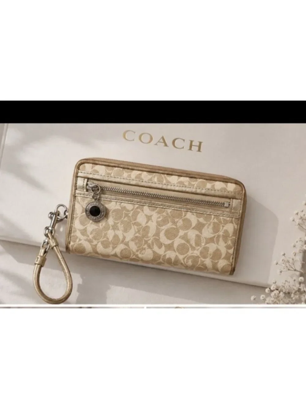 Vintage Coach Signature Zip Around Wristlet Wallet Beige Gold Monogram Clutch